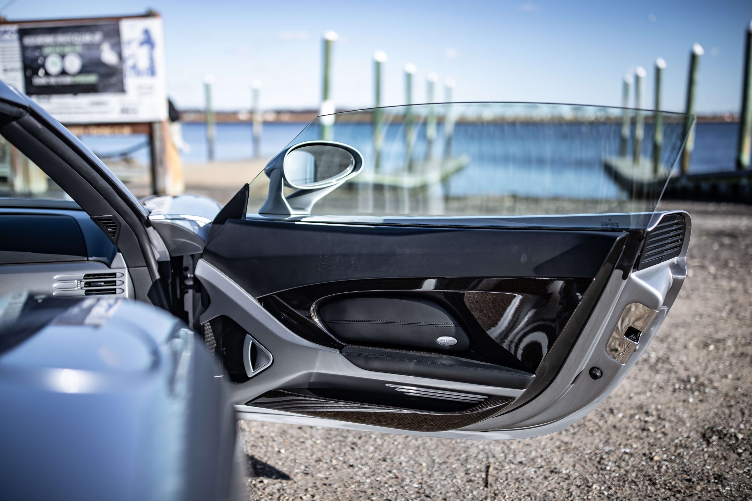 2005 Porsche Carrera GT (113)