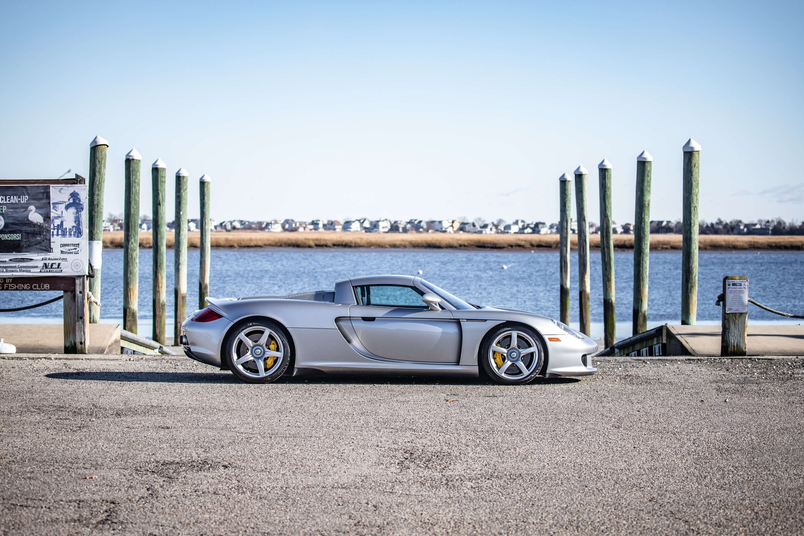 2005 Porsche Carrera GT (17)