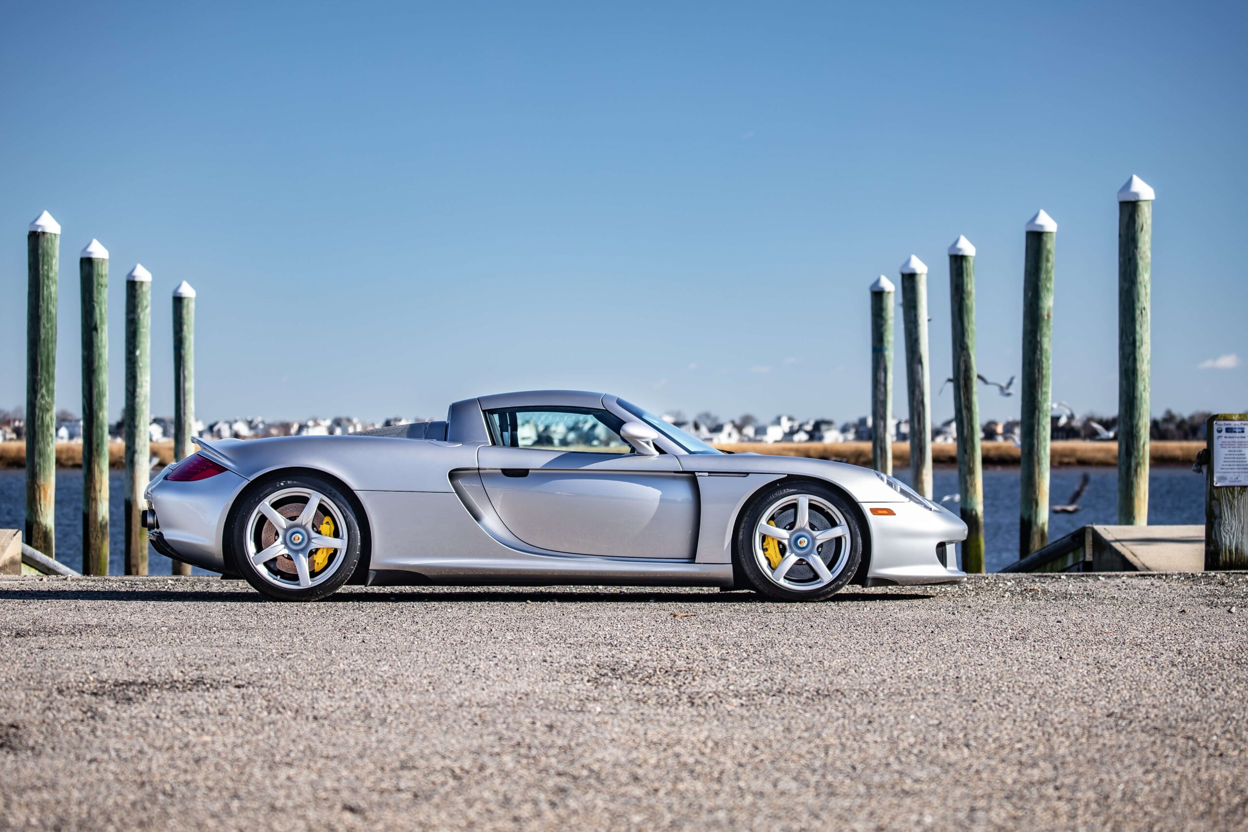 2005 Porsche Carrera GT (22)