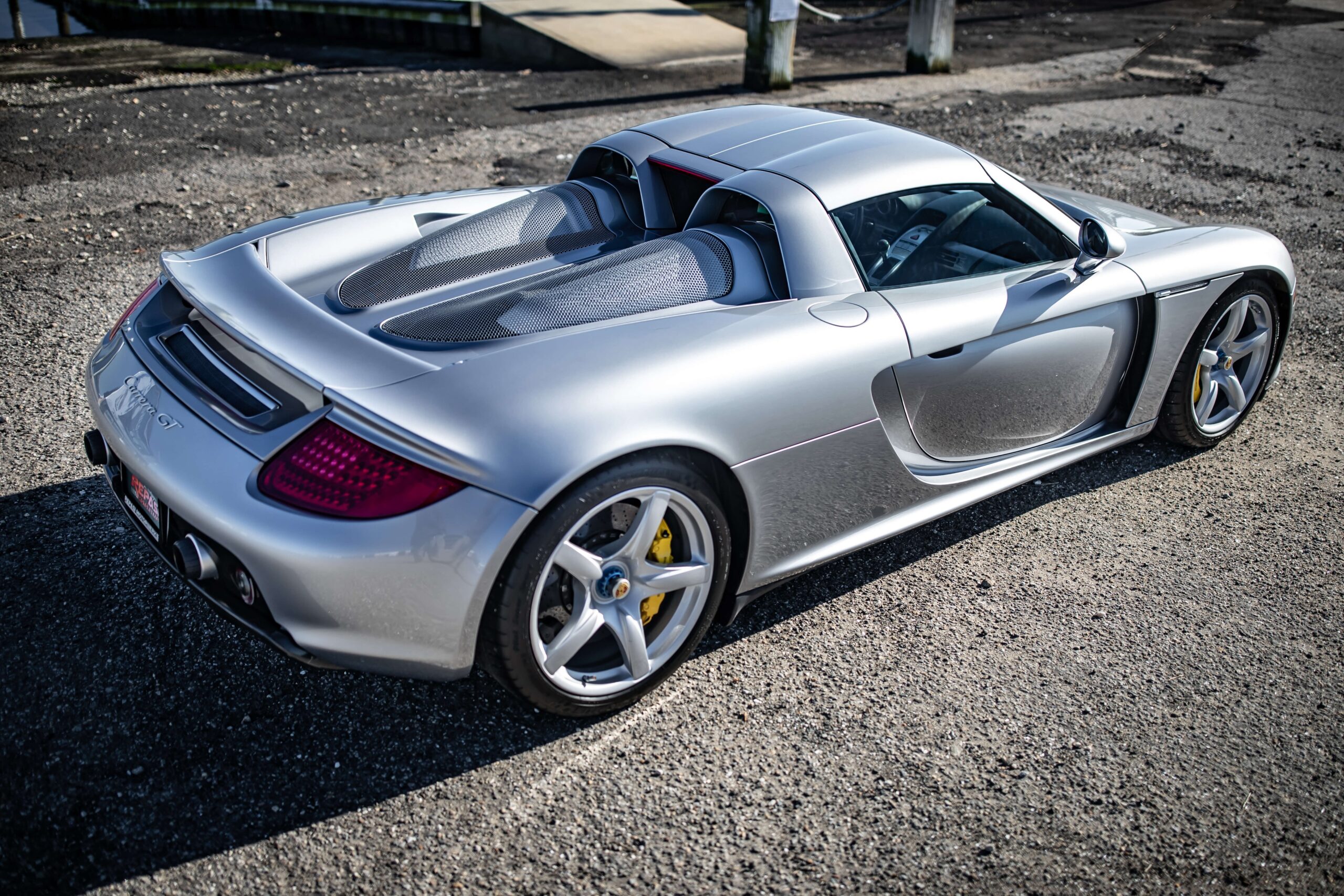 2005 Porsche Carrera GT (28)