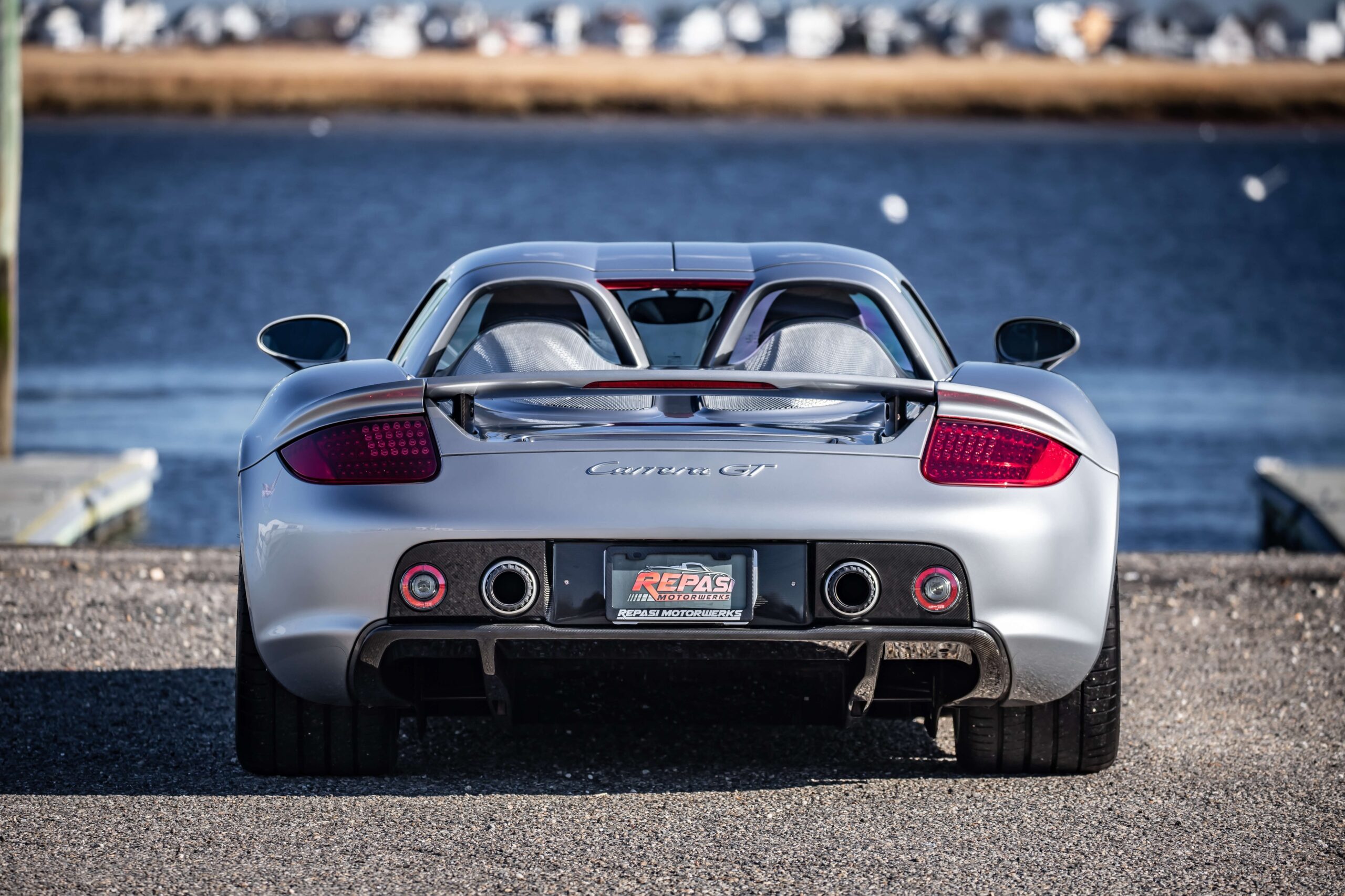 2005 Porsche Carrera GT (39)