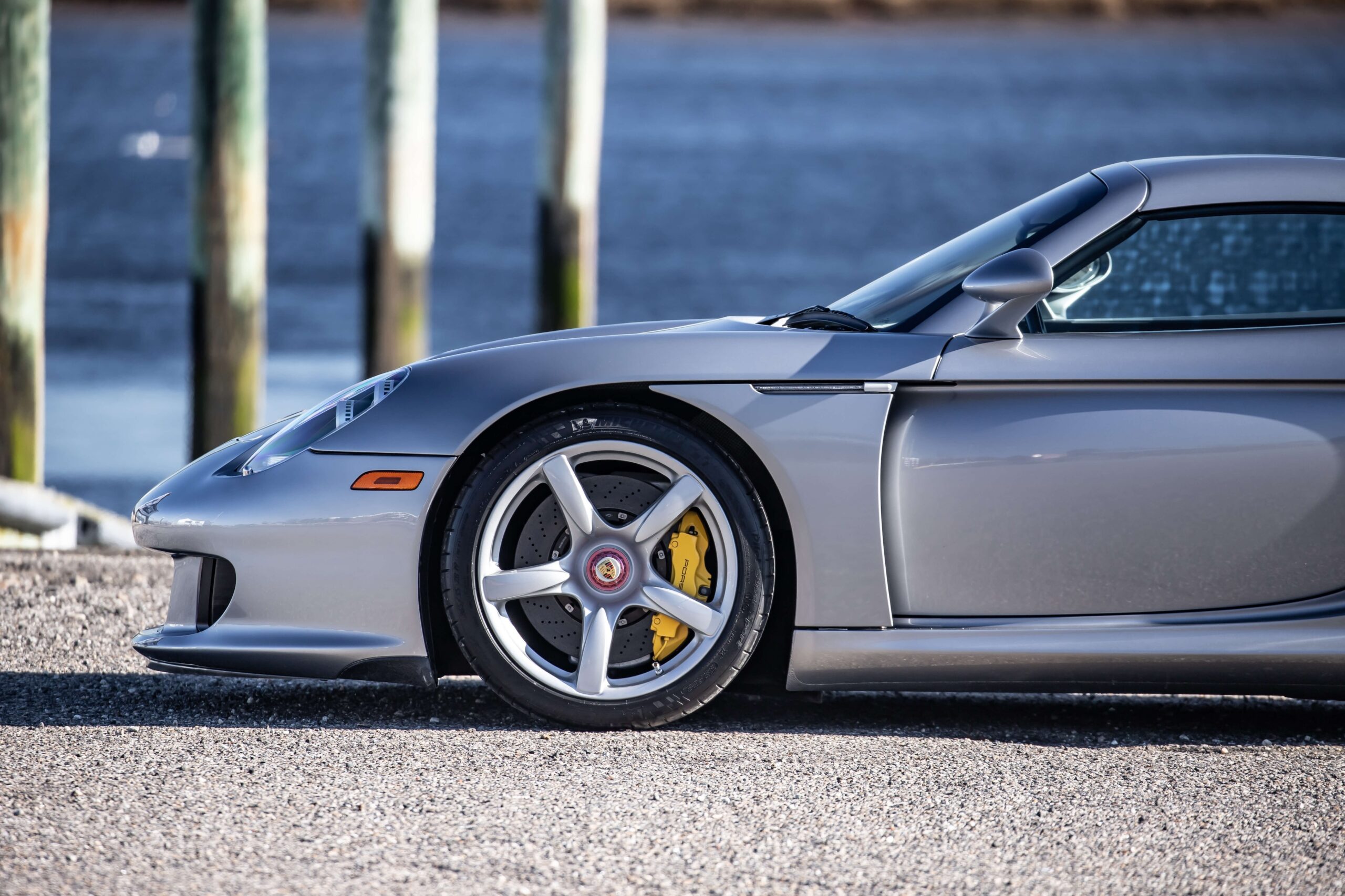 2005 Porsche Carrera GT (40)