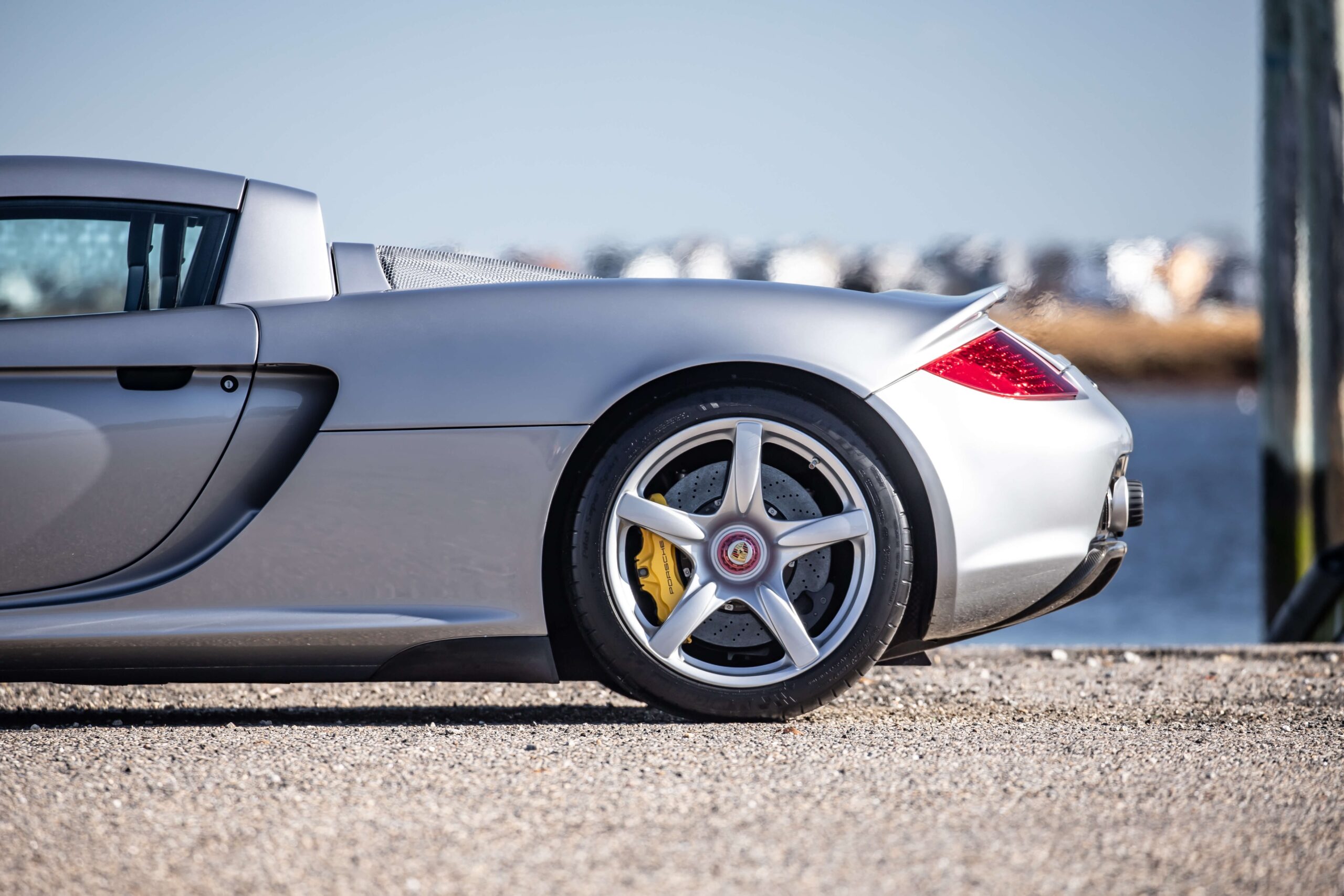 2005 Porsche Carrera GT (48)